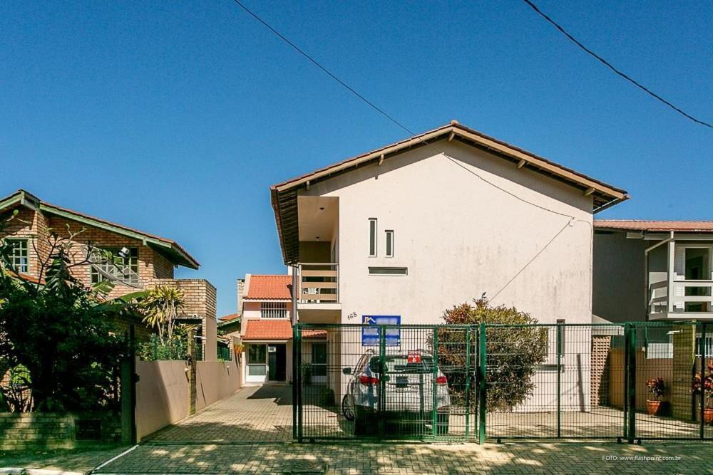 Casa de Férias Modernos A 90 Metros Da Florianópolis